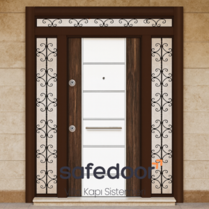 S 8040 Apartman Kapısı