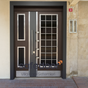 S 8023 Apartman Kapısı
